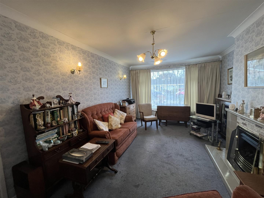 Photo of Escroft Close, Wyke, Bradford