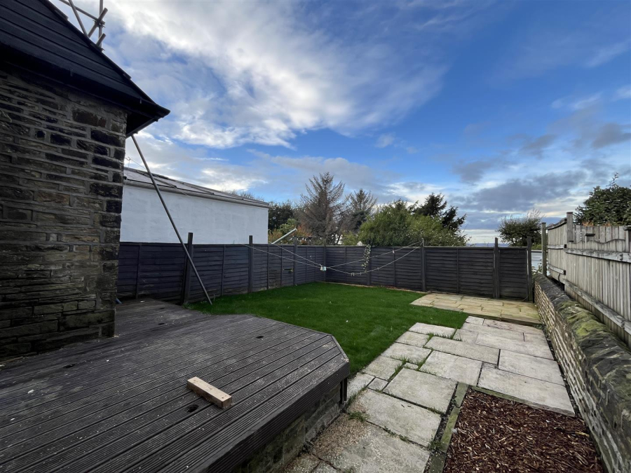 Photo of Poplar Grove, Bradford