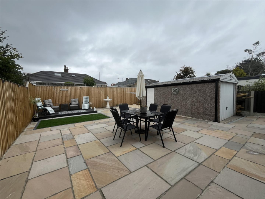 Photo of Mostyn Grove, Bradford