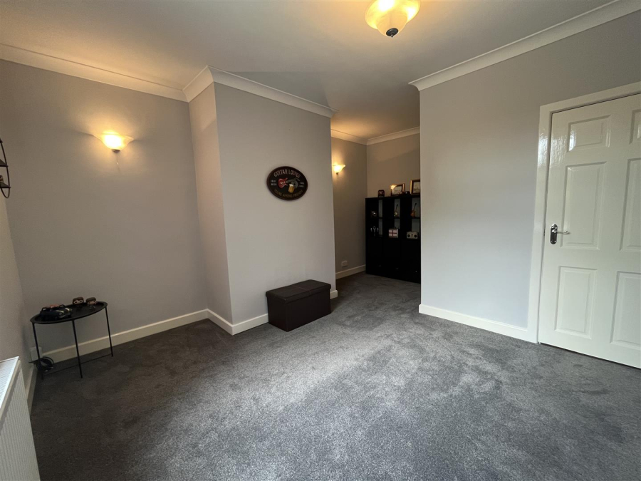 Photo of New Street, Oakenshaw, Bradford