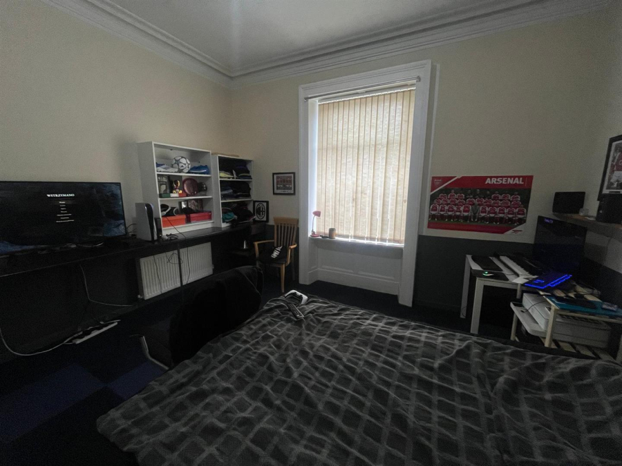 Photo of Cutler Heights Lane, Bradford