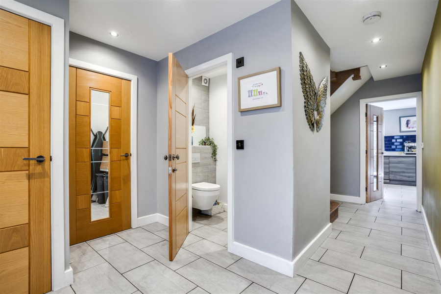 Photo of Bradford Road, Oakenshaw, Bradford