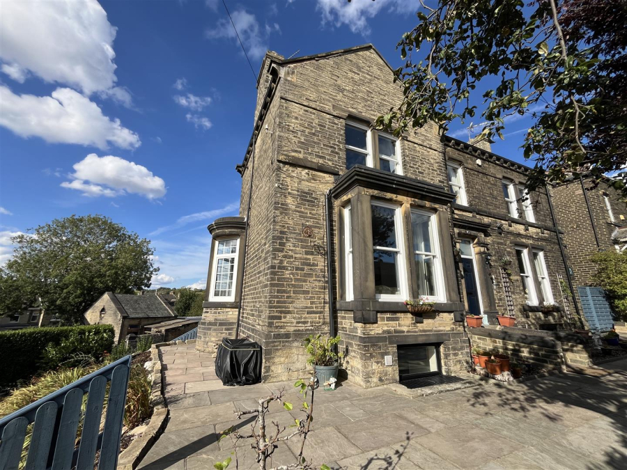 Photo of Green Lane, Wyke, Bradford