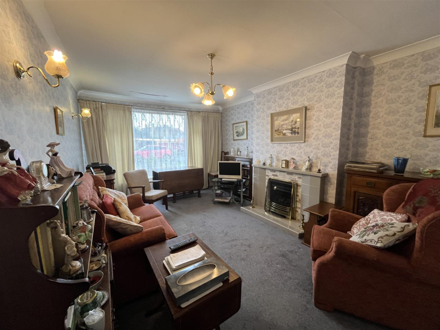 Photo of Escroft Close, Wyke, Bradford