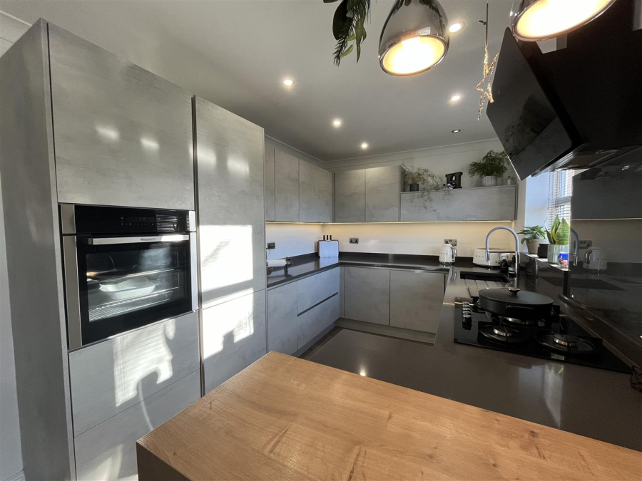 Photo of Parkmere Close, Bradford