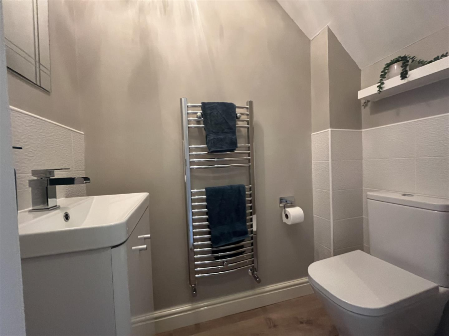 Photo of Old Mill Dam Lane, Queensbury, Bradford