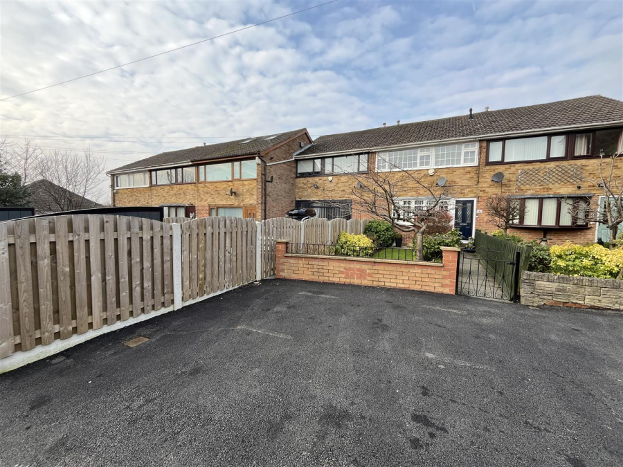 Photo of Spen View Lane, Bradford