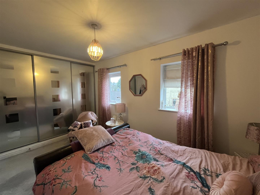 Photo of Cleckheaton Road, Oakenshaw, Bradford