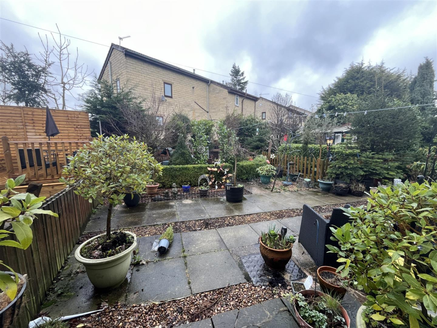 Photo of Cleckheaton Road, Oakenshaw, Bradford