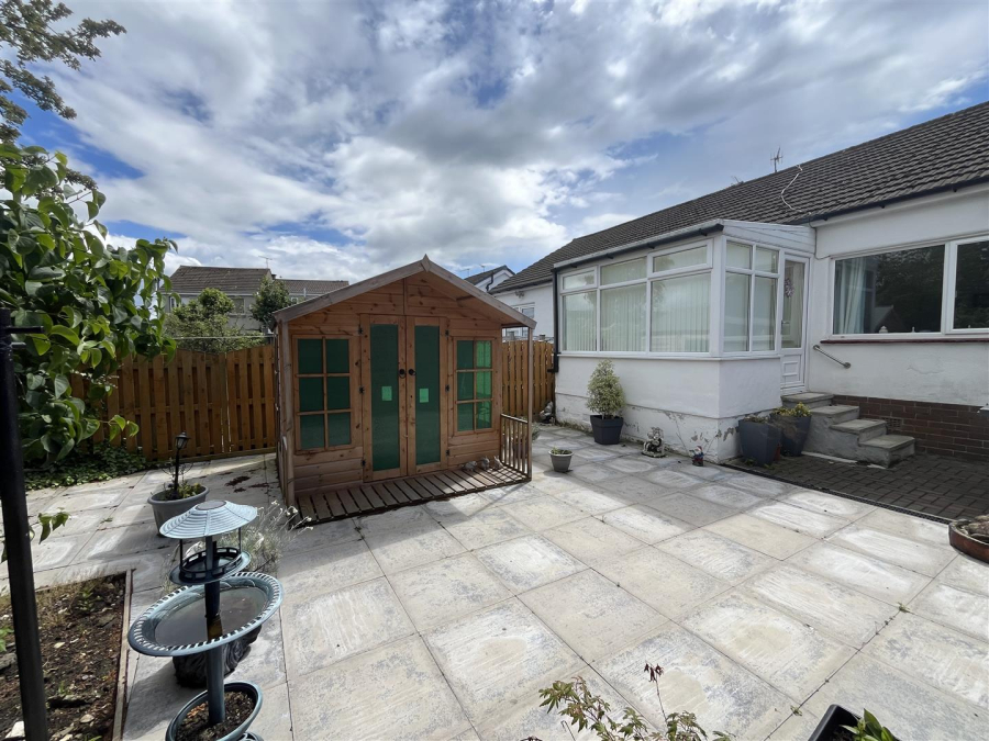 Photo of Bentfield Cottages, Clayton, Bradford