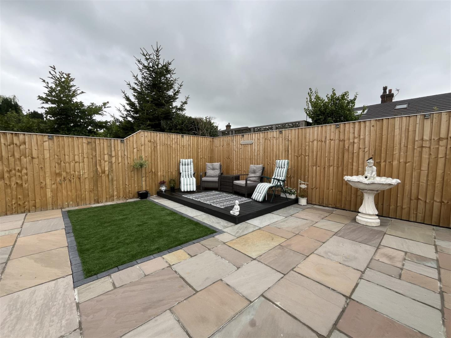 Photo of Mostyn Grove, Bradford