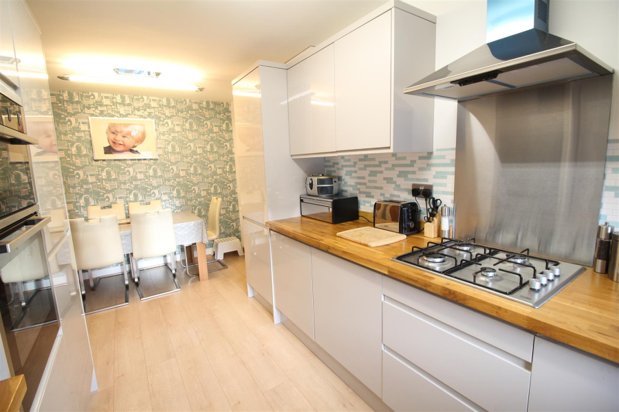 Photo of Delf Hill Close, Low Moor, Bradford