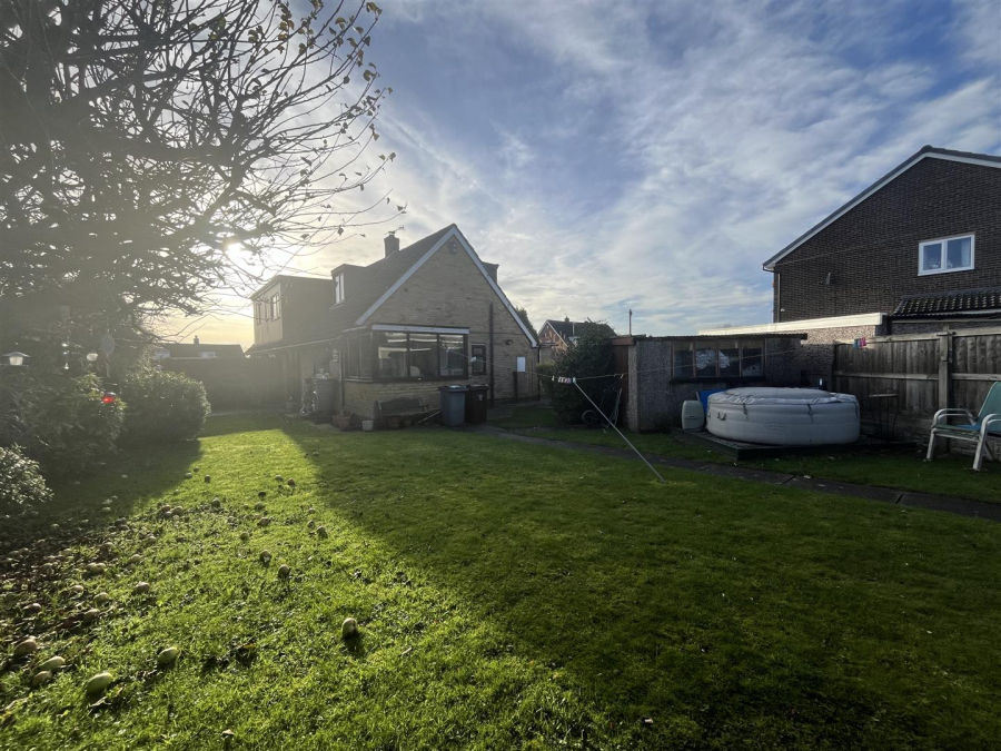 Photo of Greenacre Close, Wyke, Bradford