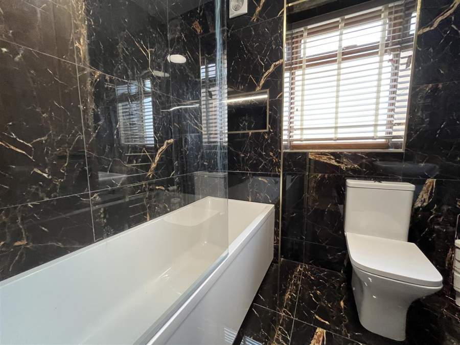 Photo of Birkenshaw Lane, Birkenshaw, Bradford