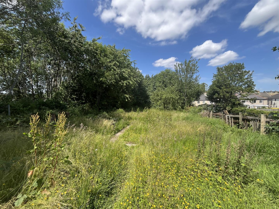 Photo of Green Lane, Wyke, Bradford