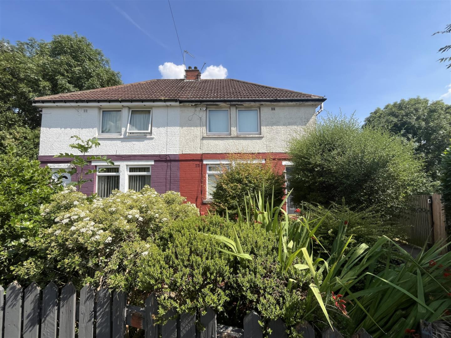Photo of Crest Avenue, Wyke, Bradford