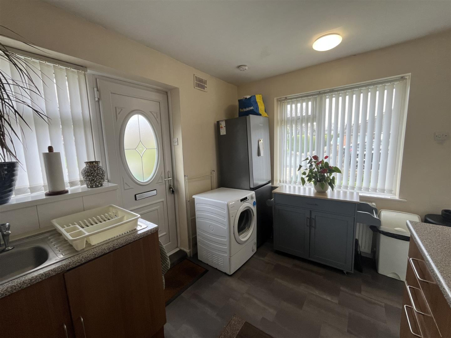 Photo of Lowfield Close, Low Moor, Bradford