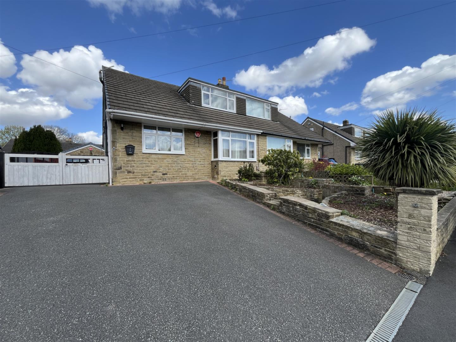 Photo of Sellerdale Drive, Wyke, Bradford