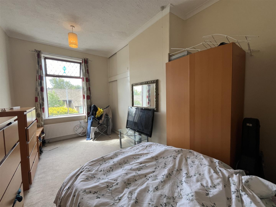 Photo of Wyke Lane, Oakenshaw, Bradford