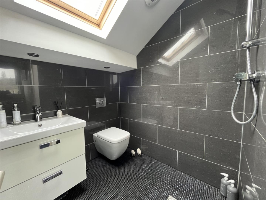 Photo of Mazebrook Crescent, Gomersal, Cleckheaton