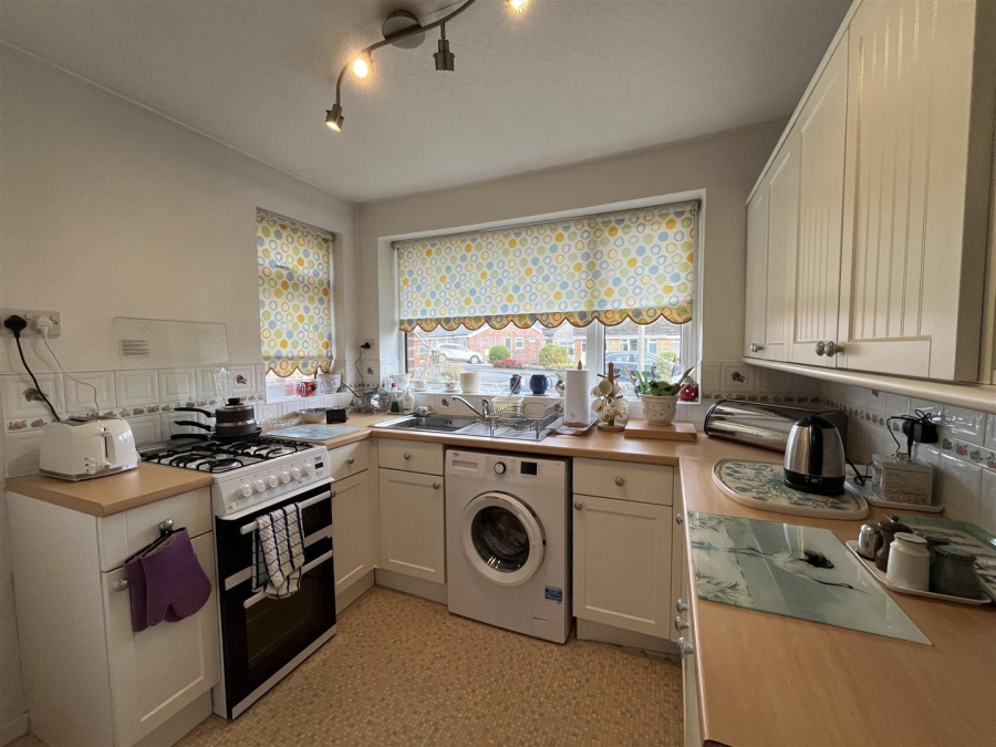 Photo of Escroft Close, Wyke, Bradford