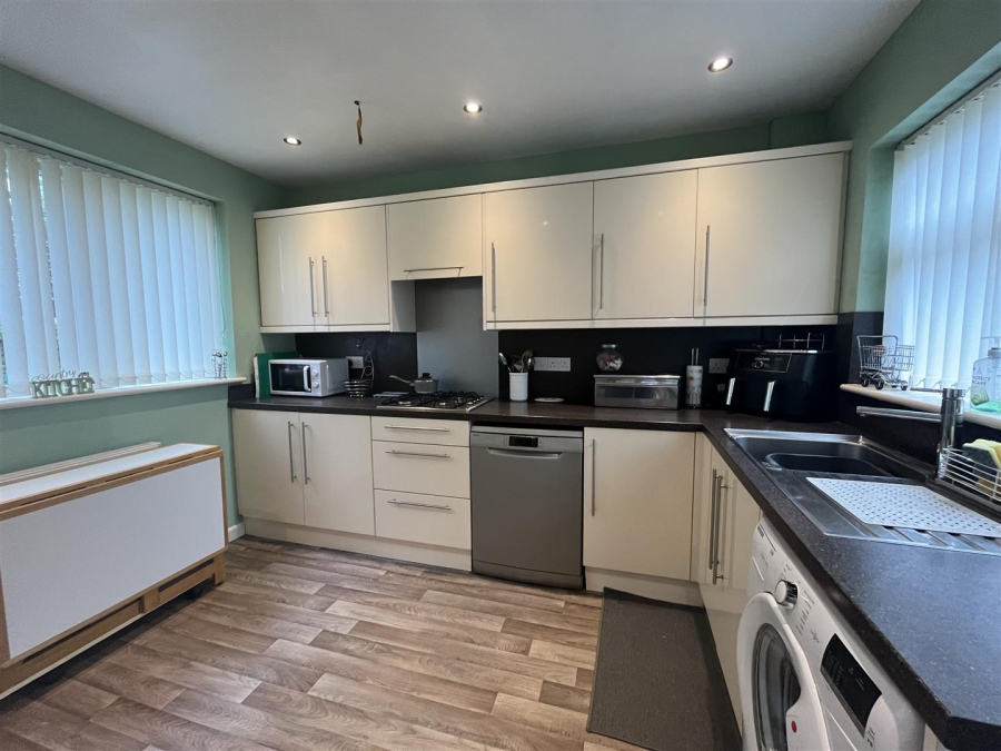 Photo of Cleckheaton Road, Low Moor, Bradford