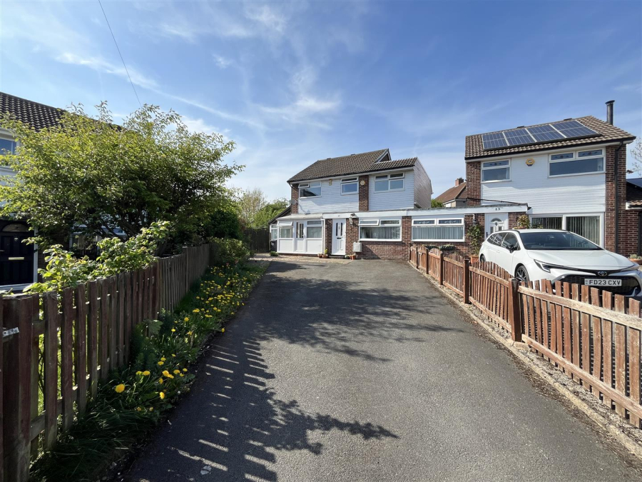 Photo of Villa Mount, Wyke, Bradford