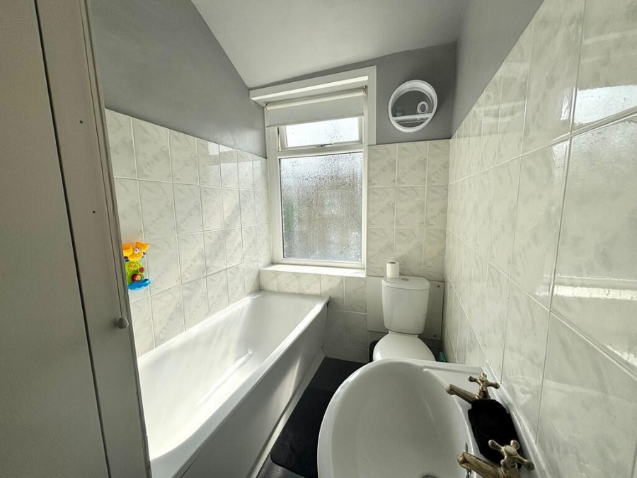 Photo of Reva Syke Road, Clayton, Bradford