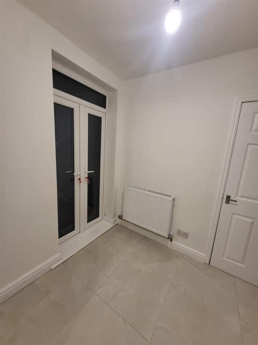 Photo of Southfield Avenue, Bradford