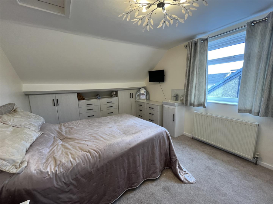 Photo of Sellerdale Drive, Wyke, Bradford