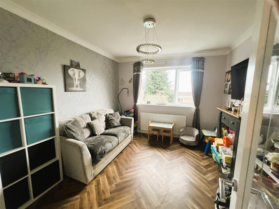Photo of Markfield Close, Low Moor, Bradford