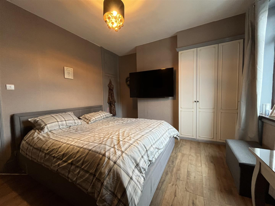 Photo of Bradford Road, Oakenshaw, Bradford