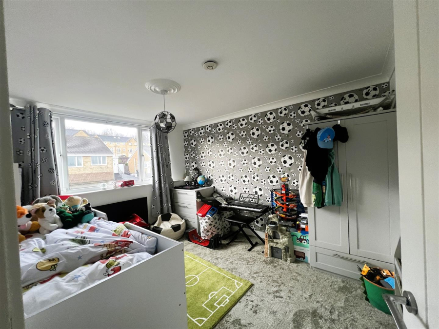 Photo of Markfield Close, Low Moor, Bradford