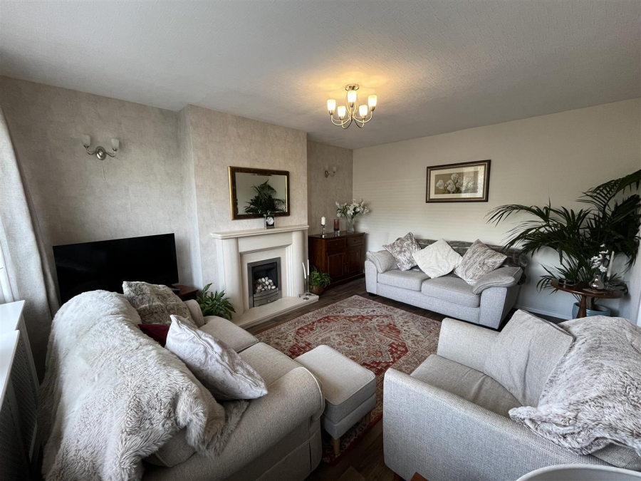 Photo of Markfield Crescent, Low Moor, Bradford