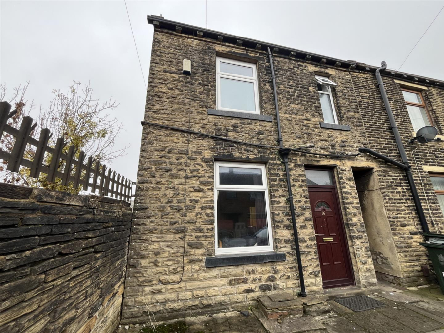 Photo of Alma Street, Cutler Heights, Bradford