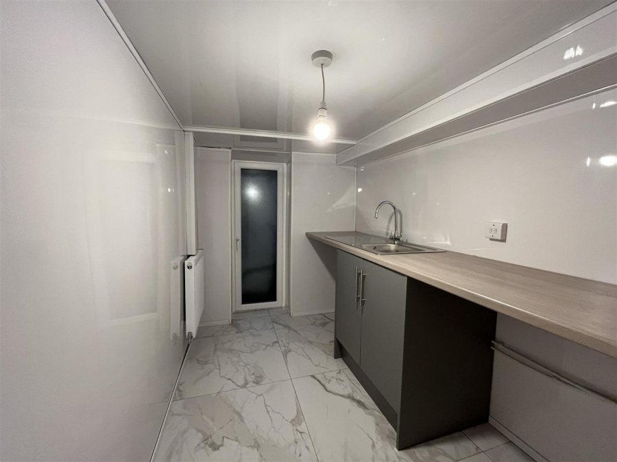 Photo of Poplar Grove, Bradford