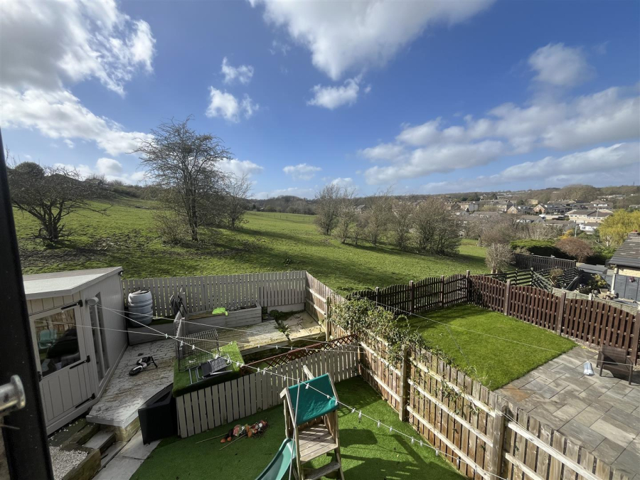 Photo of South Street, Oakenshaw, Bradford