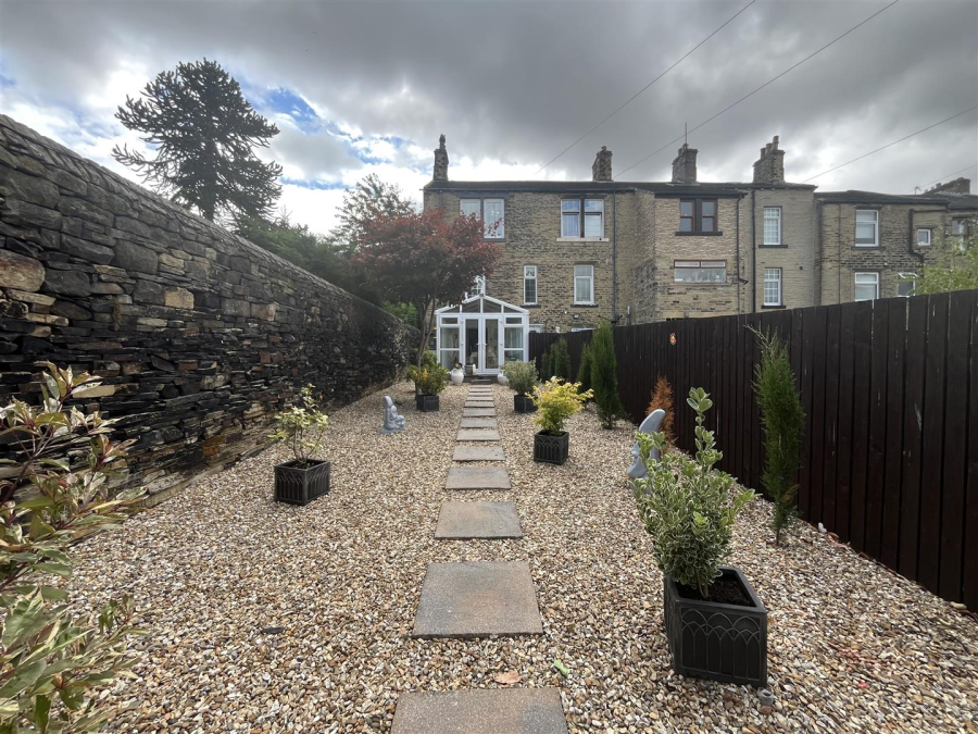 Photo of Leeds Road, Idle, Bradford