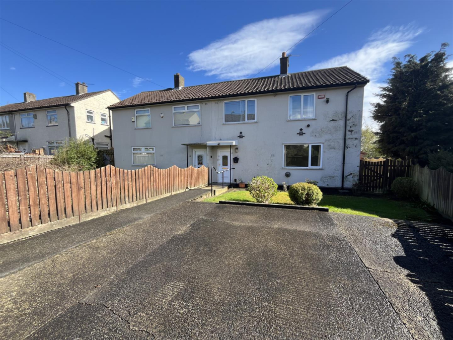 Photo of Milner Ing, Wyke, Bradford