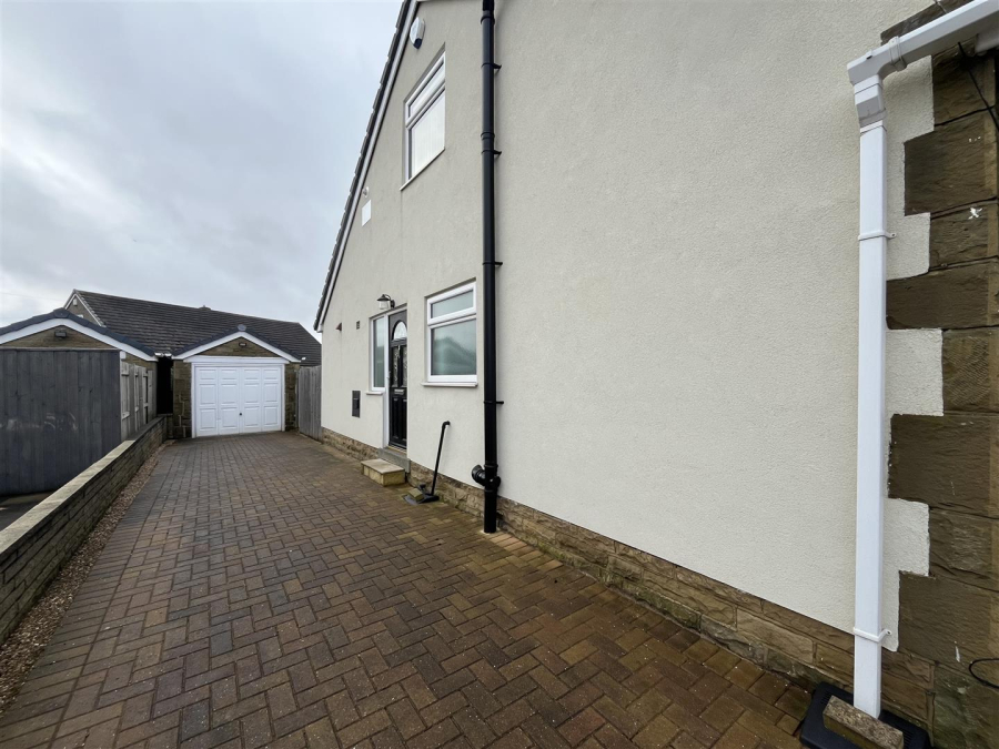 Photo of Westfield Lane, Wyke, Bradford