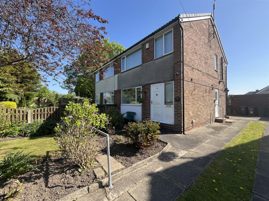 Photo of Griffe Road, Wyke, Bradford