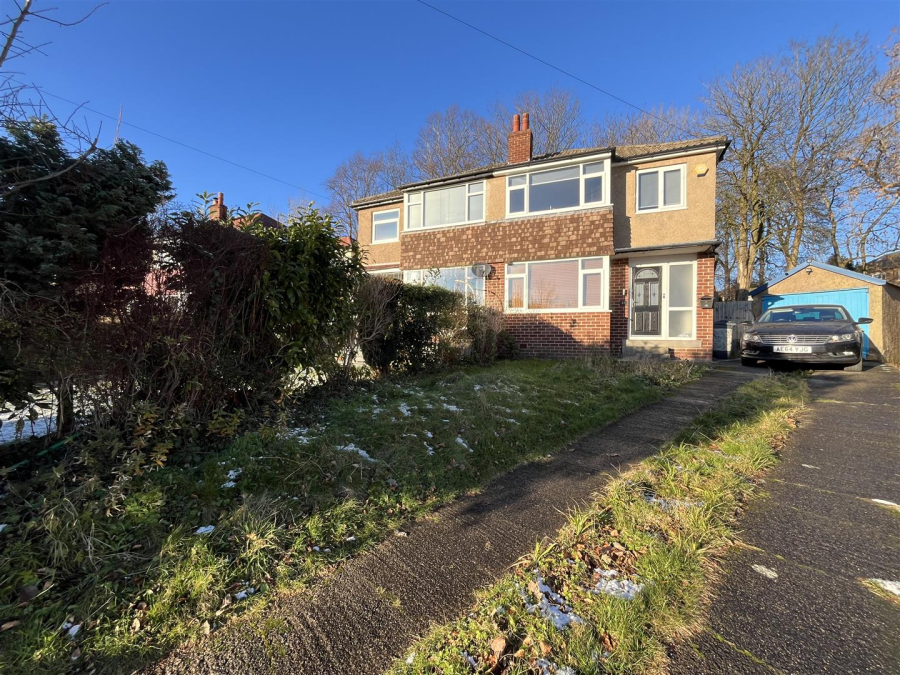 Photo of Greengates Avenue, Wyke, Bradford