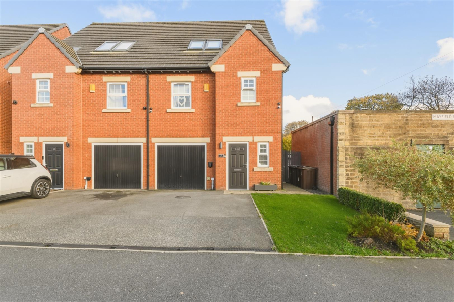 Photo of Mayfield Place, Wyke, Bradford
