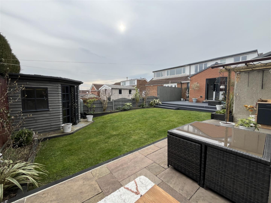 Photo of Mazebrook Crescent, Gomersal, Cleckheaton