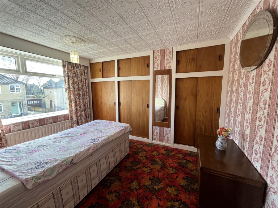 Photo of Craiglea Drive, Wyke, Bradford