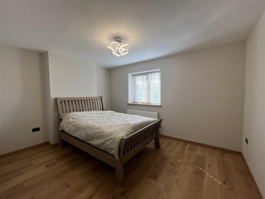 Photo of Birkenshaw Lane, Birkenshaw, Bradford