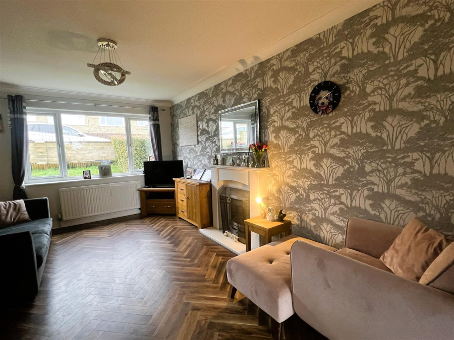 Photo of Markfield Close, Low Moor, Bradford