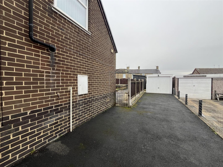 Photo of Elizabeth Avenue, Wyke, Bradford