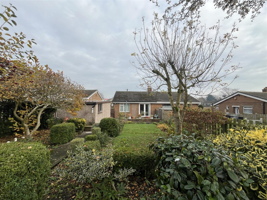 Photo of Escroft Close, Wyke, Bradford