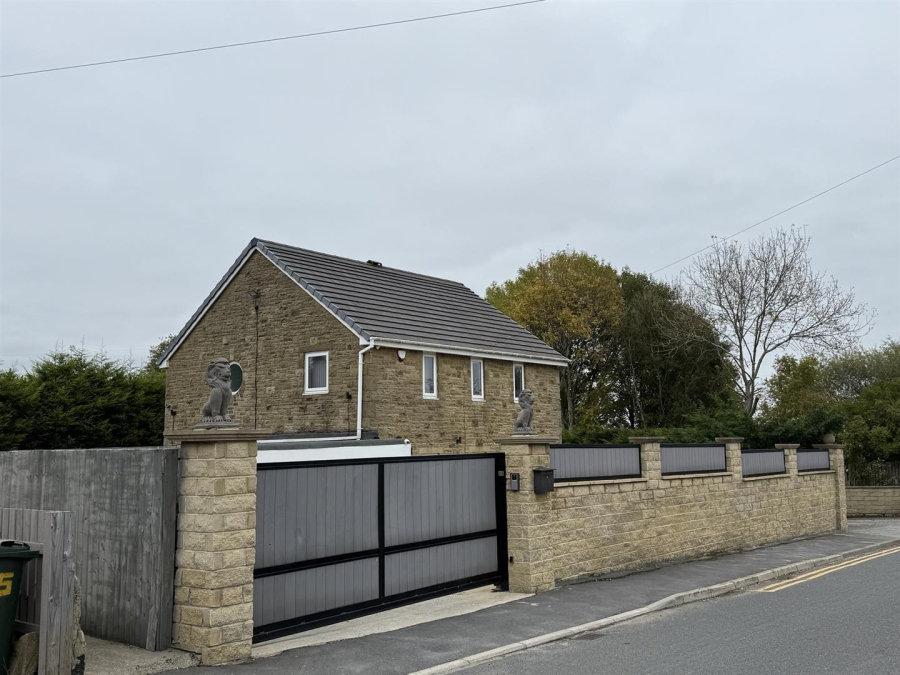 Photo of Wilson Road, Wyke, Bradford